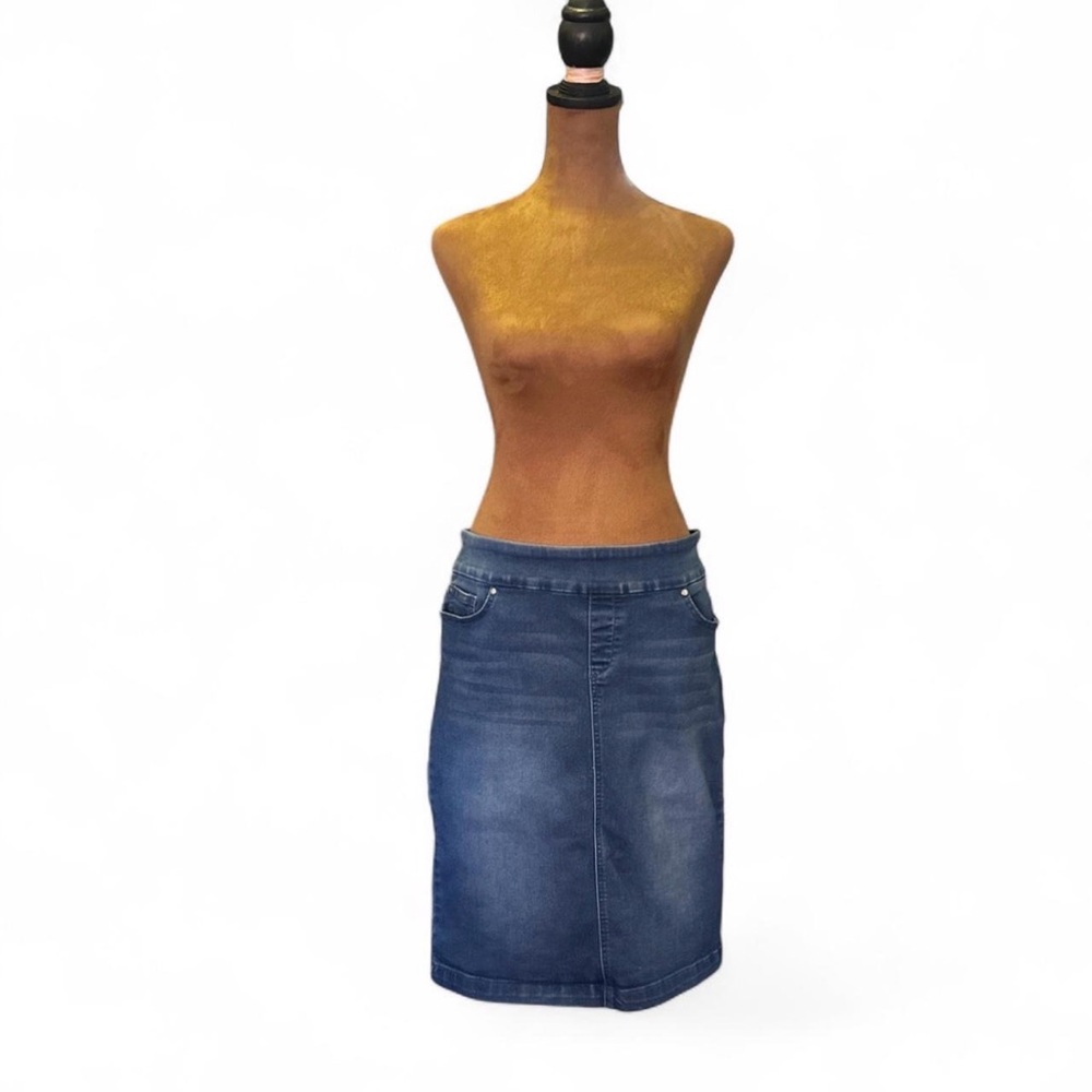 Classic Blue Denim Skirt Size 6 Rekucci Jeans